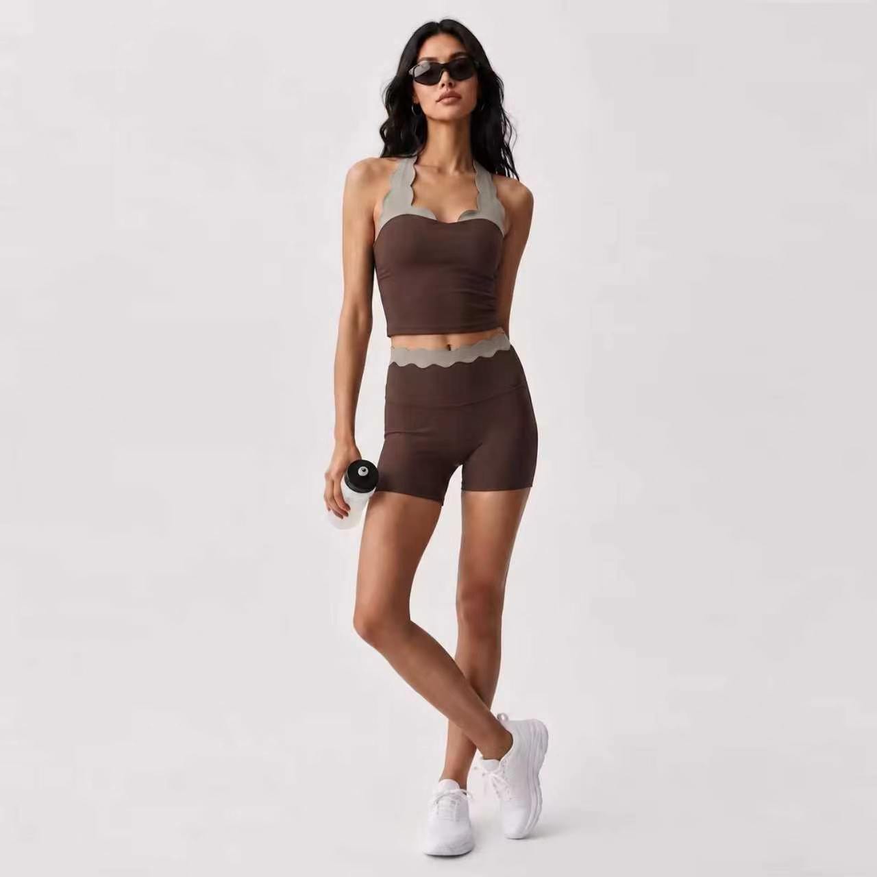طقم يوغا نسائي من قطعتين: حمال - مراجعة Lace Bralette Set وسعره